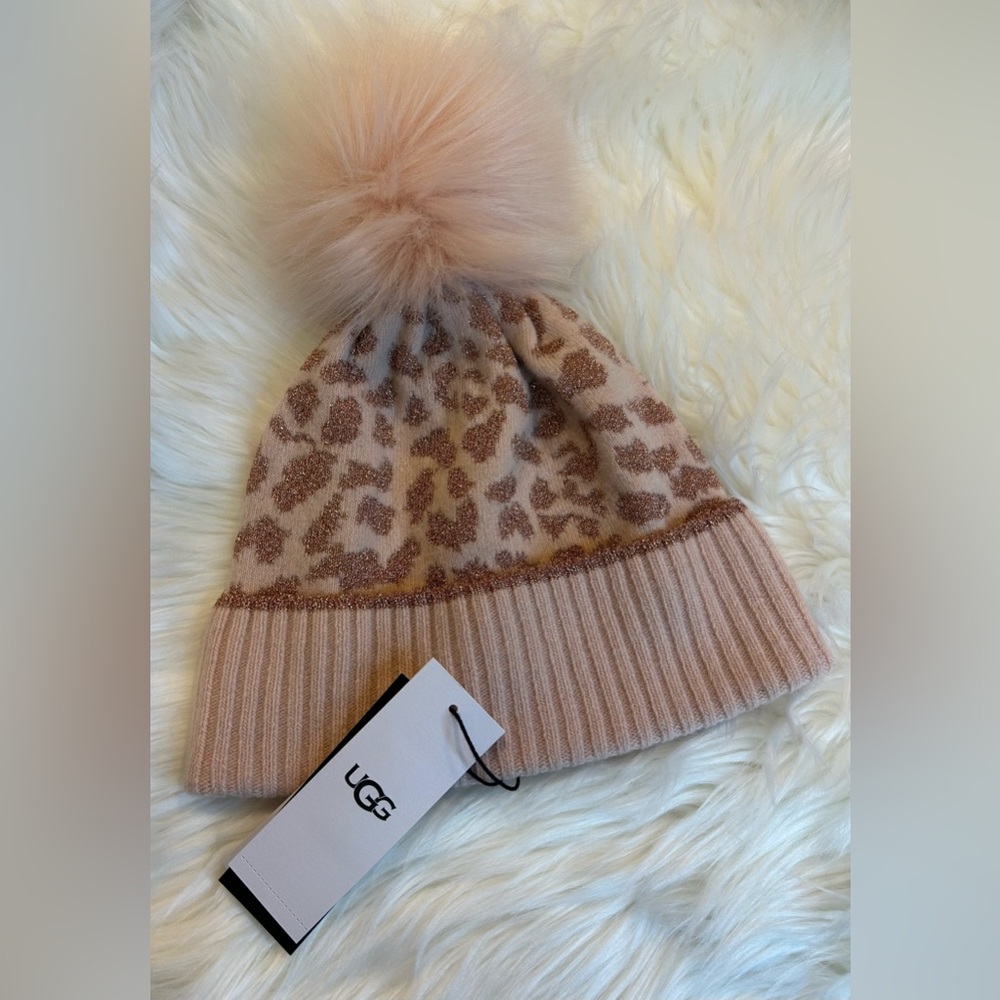 NWT Ugg Aggie Cashmere Leopard Beanie